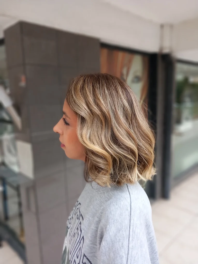 Dalgalı saç styling